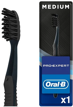 Зубная щетка Орал-Б Про-Эксперт Клин Блэк средней жесткости